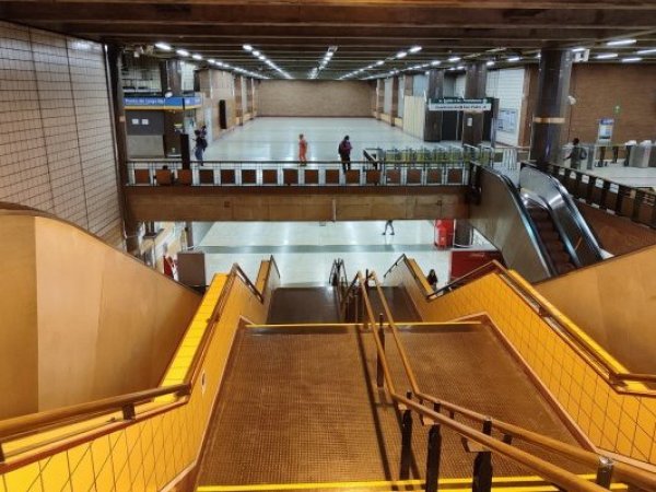 Metro de Santiago.