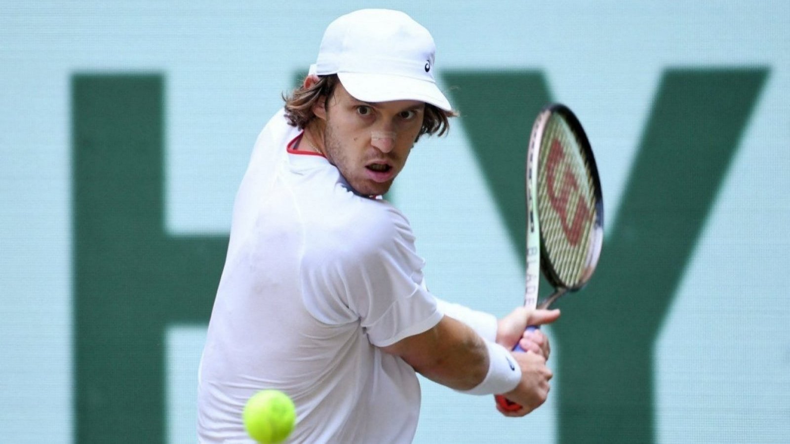 Nicolás Jarry buscará clasificar a los cuartos de final del ATP 250 de Los Cabos.