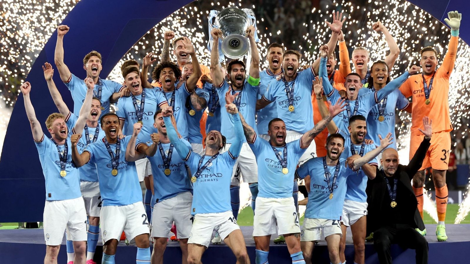 Manchester City levanta su primera Champions League