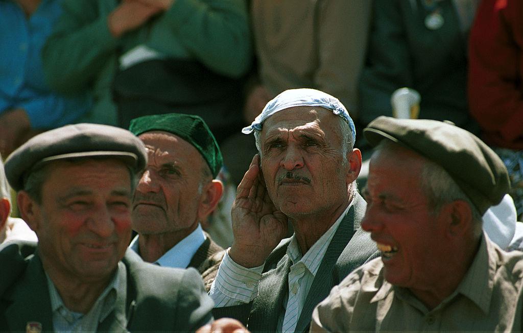 Un anciano en una manifestación a favor de los tártaros de Crimea el 18 de mayo de 2003 en Simferópol.