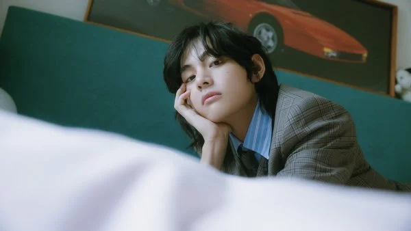 V de BTS