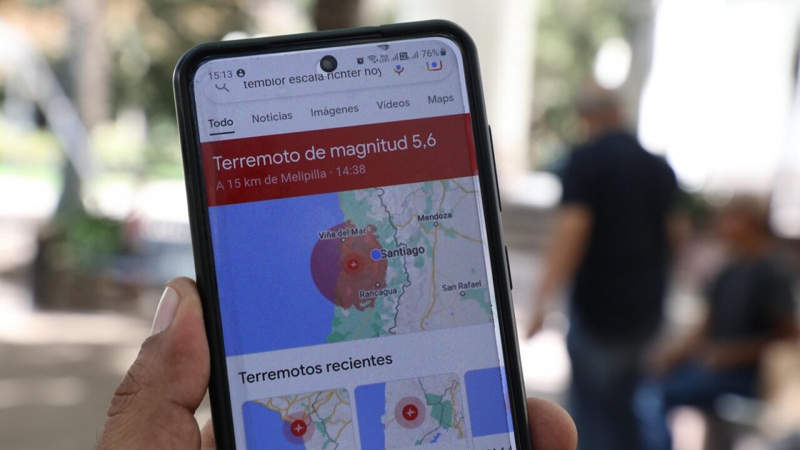 Teléfono con sismos en Chile
