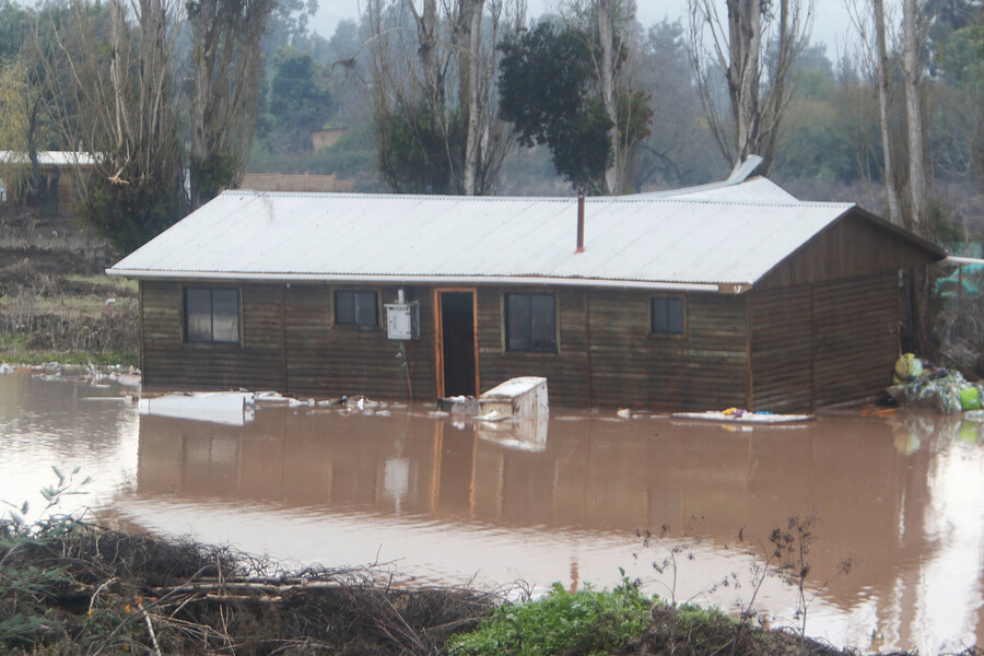 Casa afectada por inundaciones