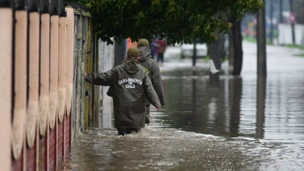 Inundaciones en Talca por sistema frontal