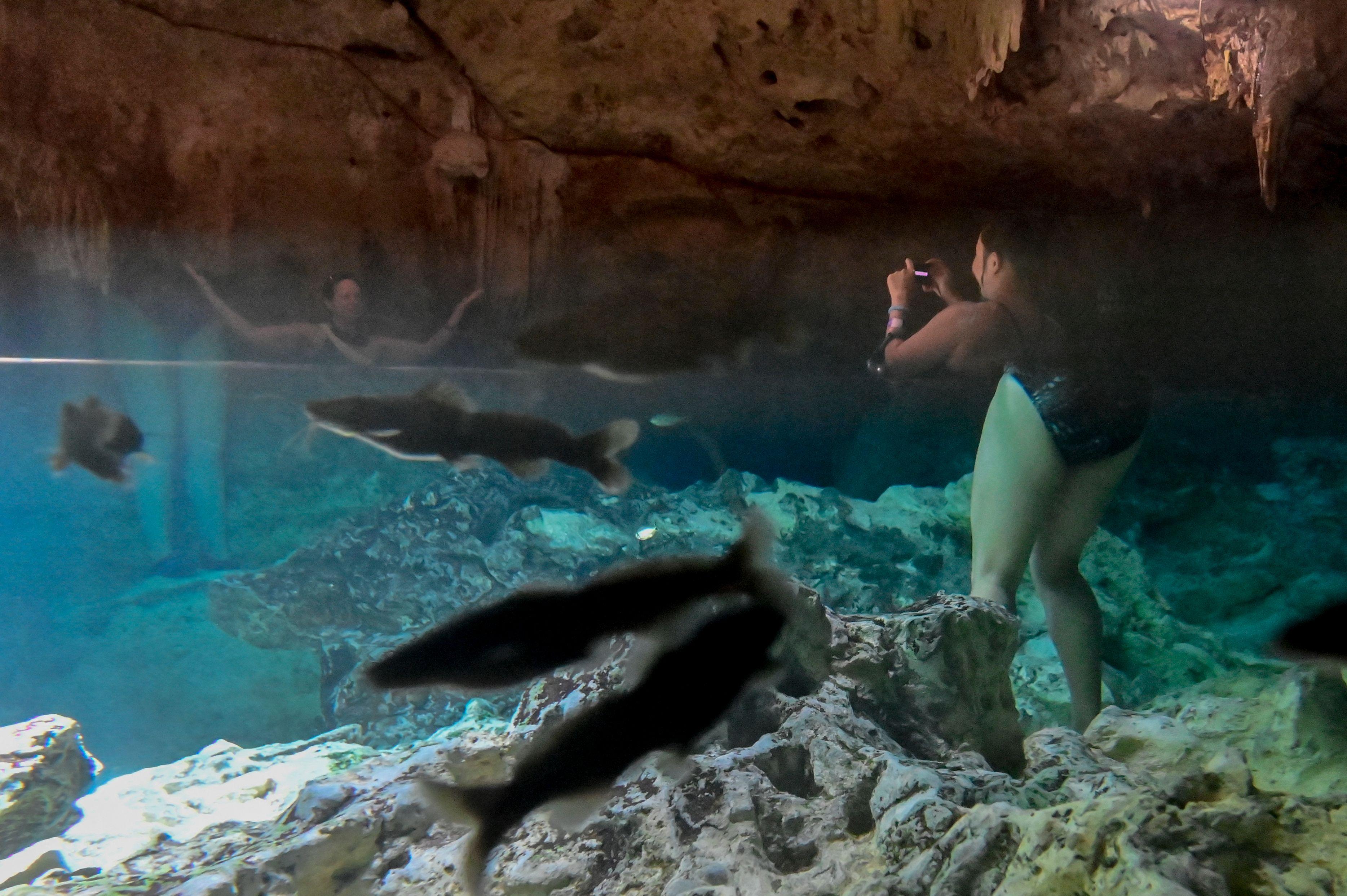 Turistas en Playa del Carmen