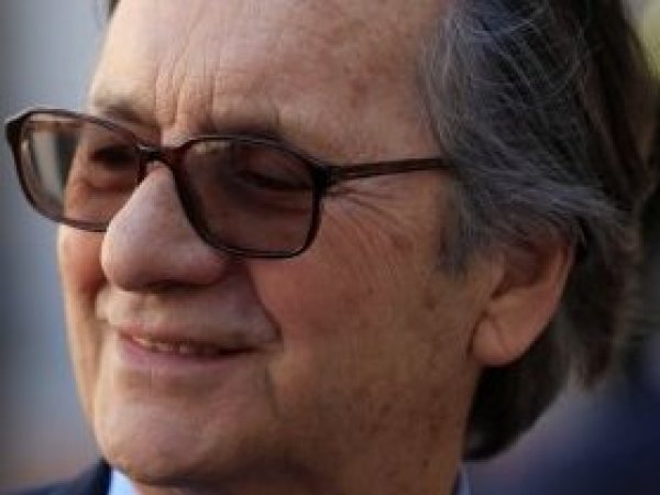 Belisario Velasco y su rol en la carta de los 13.