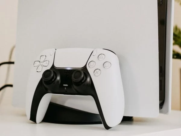 Control y consola PlayStation 5