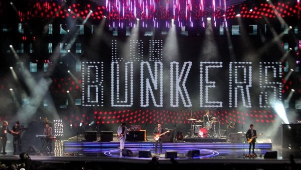 Los Bunkers en concierto.