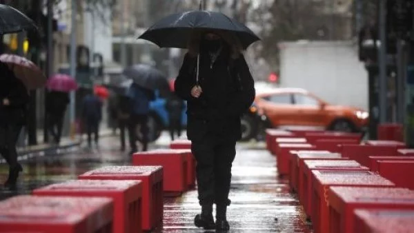 Iván Torres pronostica nuevo sistema frontal y lluvia en Santiago.