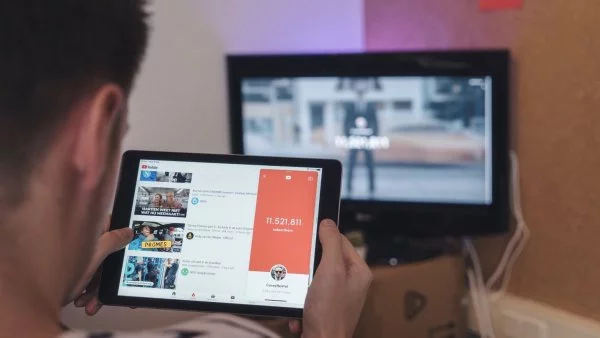 YouTube introduce sección de videojuegos. YouTube en una pantalla.