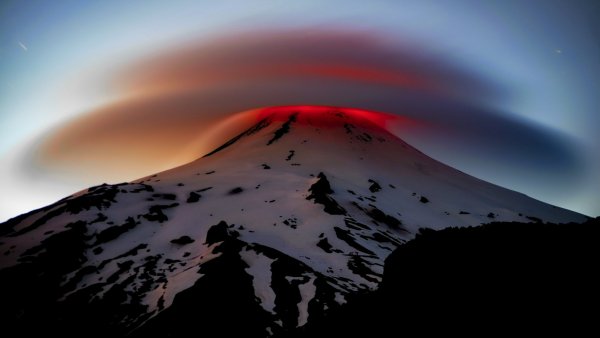 Volcán Villarrica de noche.