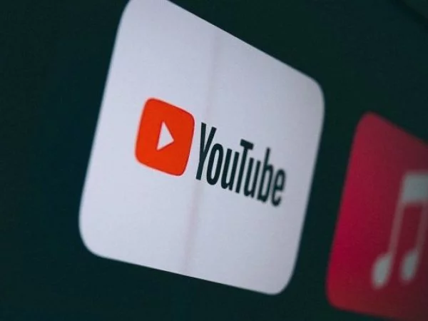Youtube. Logo.