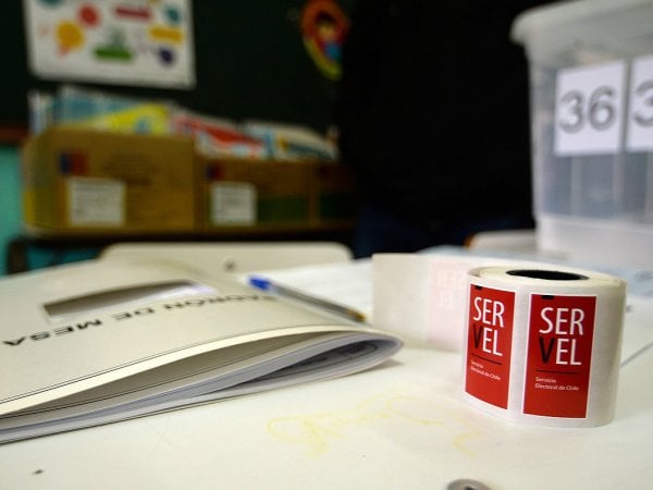 Vocales de mesa plebiscito constitucional. Servel.