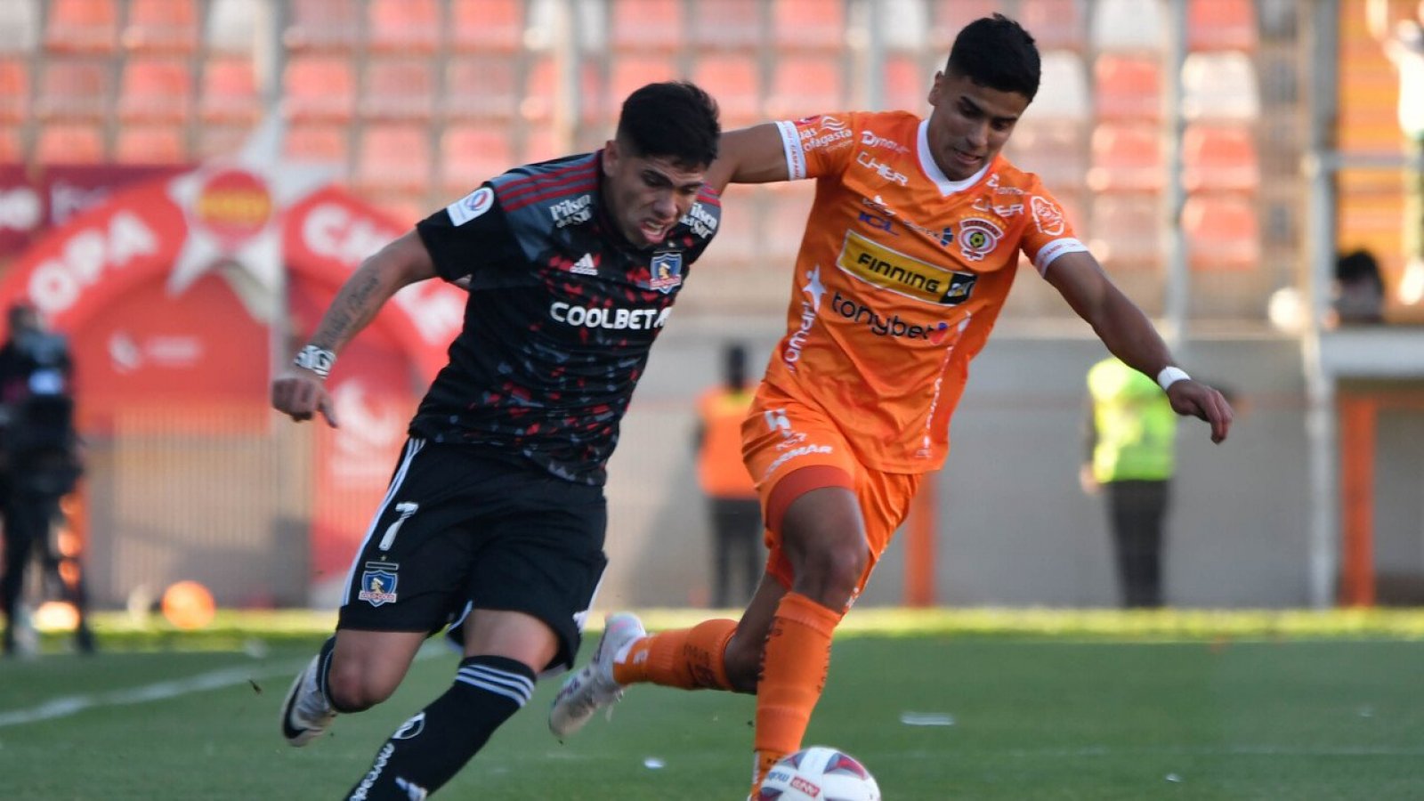 Colo Colo y Cobreloa empataron en la ida en Calama