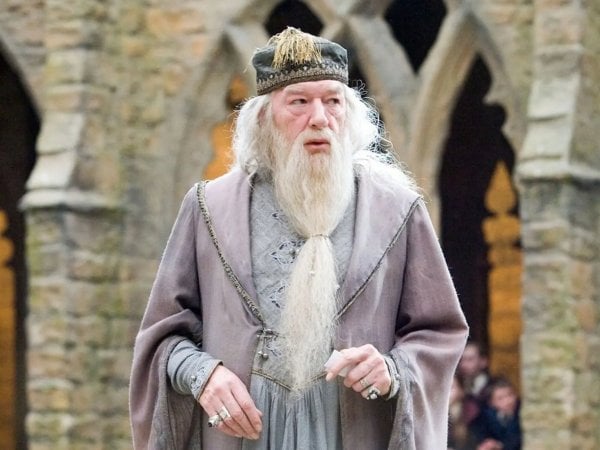Michael Gambon como Albus Dumbledore en Harry Potter.