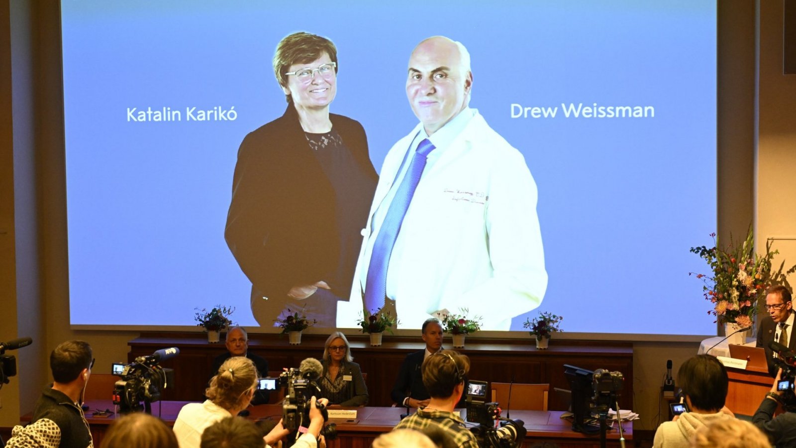 Katalin Kariko y Drew Weissman ganaron el Nobel de Medicina 2023