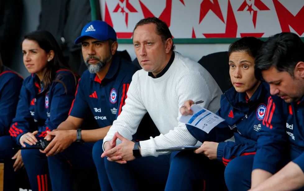 Luis Mena, técnico de La Roja femenina