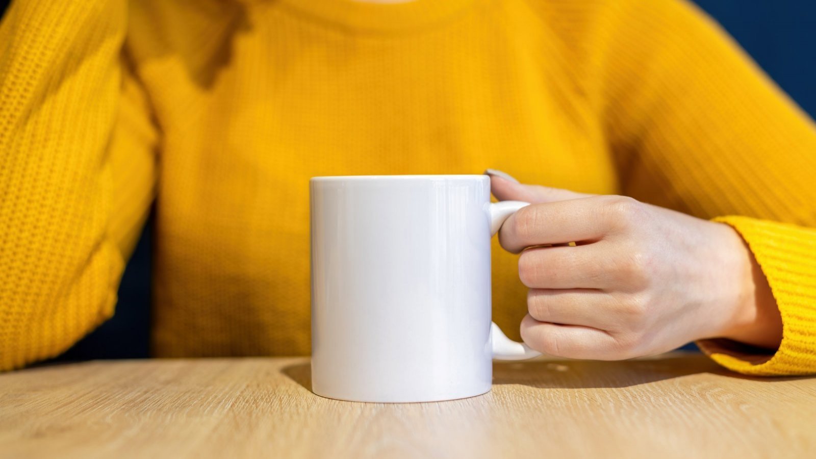 ¿A cuántas onzas equivale una taza?