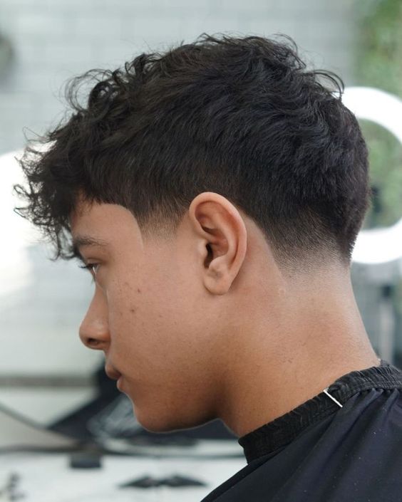 Corte de pelo taper bajo