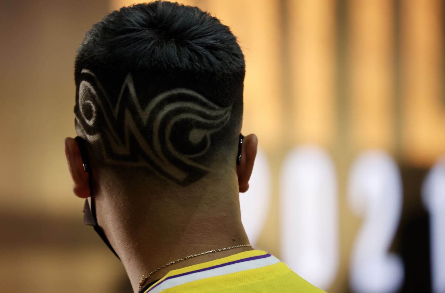 Corte de pelo hombre.