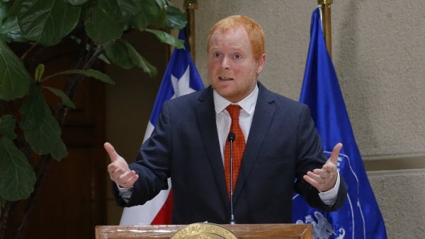 Rojo Edwards apuesta para 