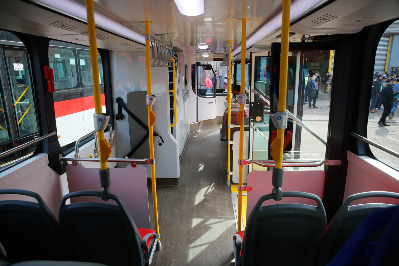 Double-decker electric buses