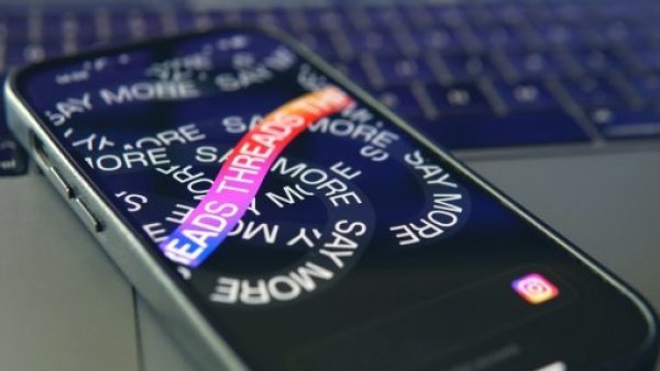 Threads, trending topics.