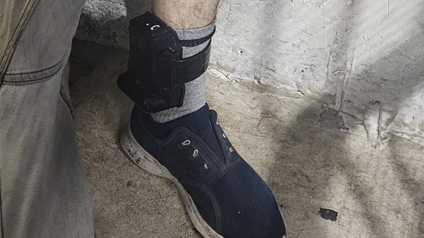 Sujeto con tobillera electrónica es detenido tras robar vehículo en La Serena