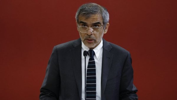 Cordero rechaza fallo que permite visitas de indocumentados a reos