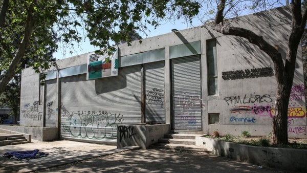 Este martes reabre Café Literario del Parque Bustamante