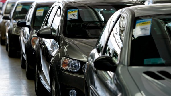 Cuáles son y cuánto valen los autos más cotizados en Chile