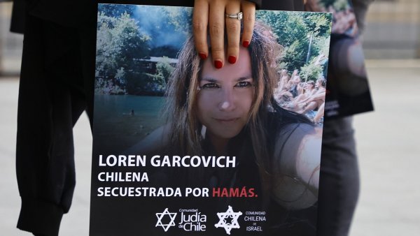 Chilena Loren Garcovich sigue secuestrada por Hamás