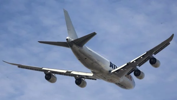 Pilotos apoyan paro nacional de controladores aéreos para este jueves