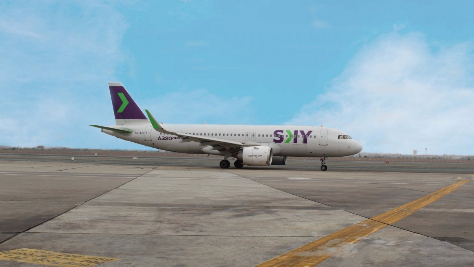 SKY Airline anuncia medidas ante eventual paro de controladores.