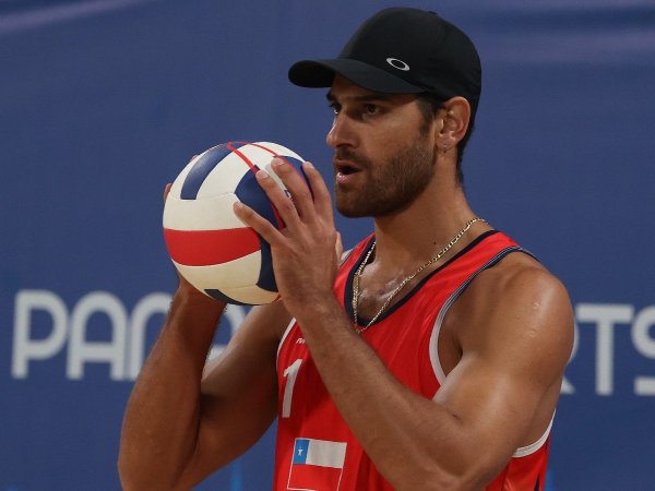 Primos Grimalt jugando vóleibol playa en los Juegos Panamericanos Santiago 2023