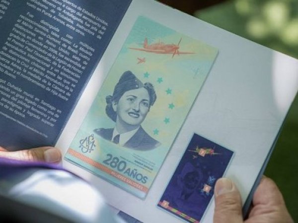 Billetes conmemorativos de Margot Duhalde se agotan a 3 días de su lanzamiento