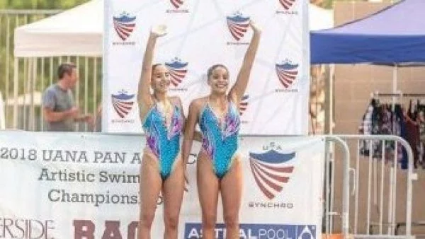 Trinidad y Soledad García Team Chile