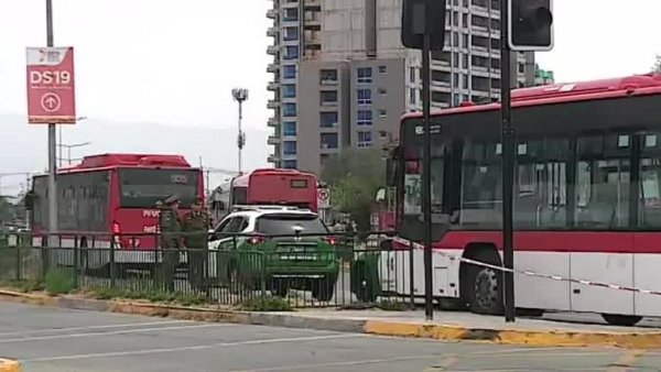 Carabinero es atropellado por bus en Villa Panamericana