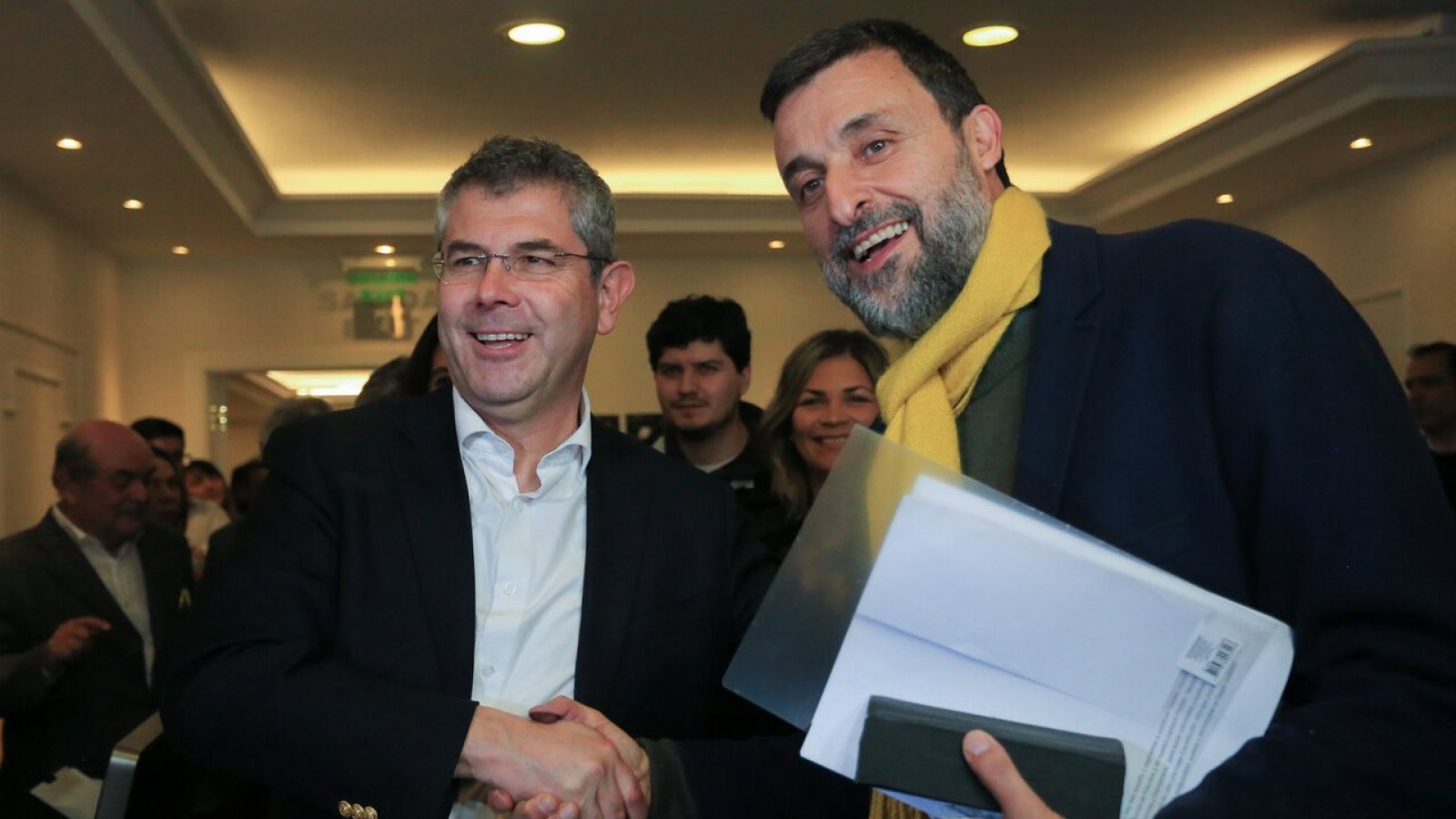 Andrés Jouannet y Cristián Warnken. Amarillos por Chile "A favor" de la nueva Constitución