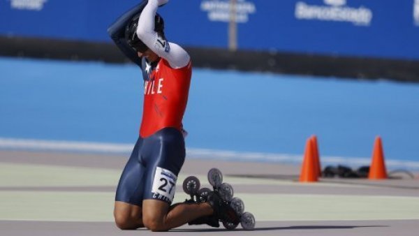 Emanuelle Silva en el patinaje de velocidad.