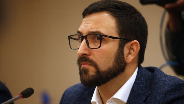 Crispi reconoce haber sabido sobre Caso Convenios