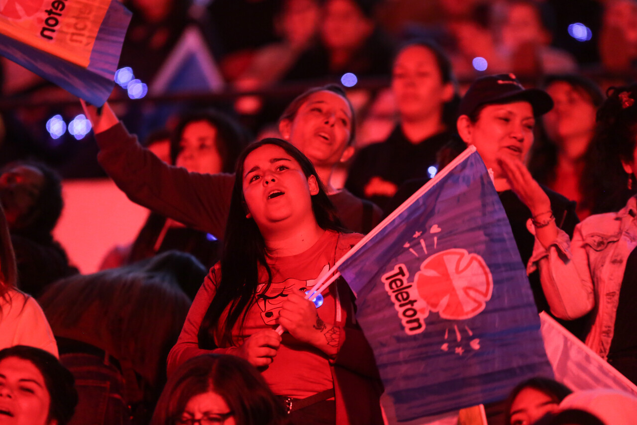 Público en show de la Teletón