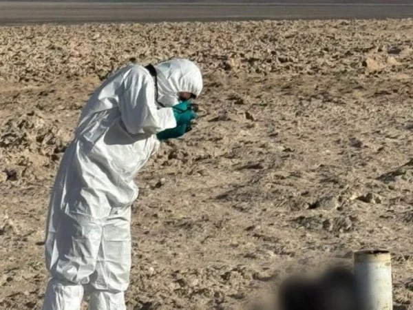 Investigan hallazgo de dos cuerpos en el desierto | 24horas