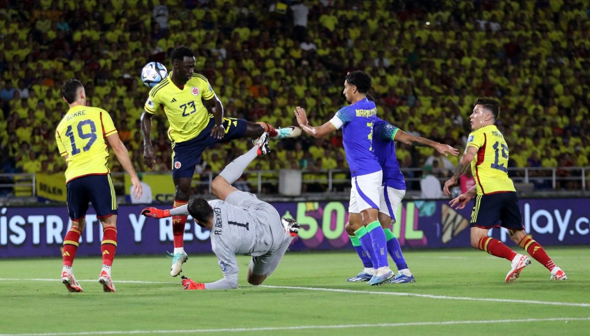 Colombia vs. Brasil Sigue EN VIVO el partido por Eliminatorias 2026 24horas