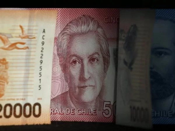 Dinero Chile