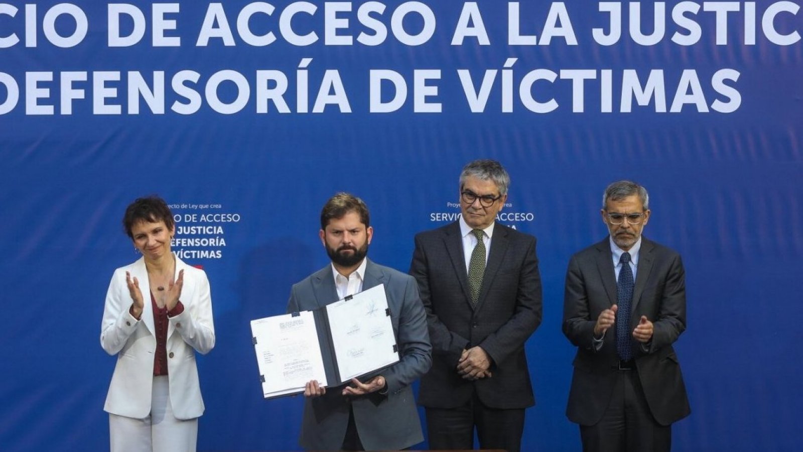 Gobierno presenta proyecto que crea Servicio Nacional de Acceso a la Justicia