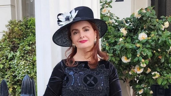 Exembajadora en Reino Unido demanda al fisco