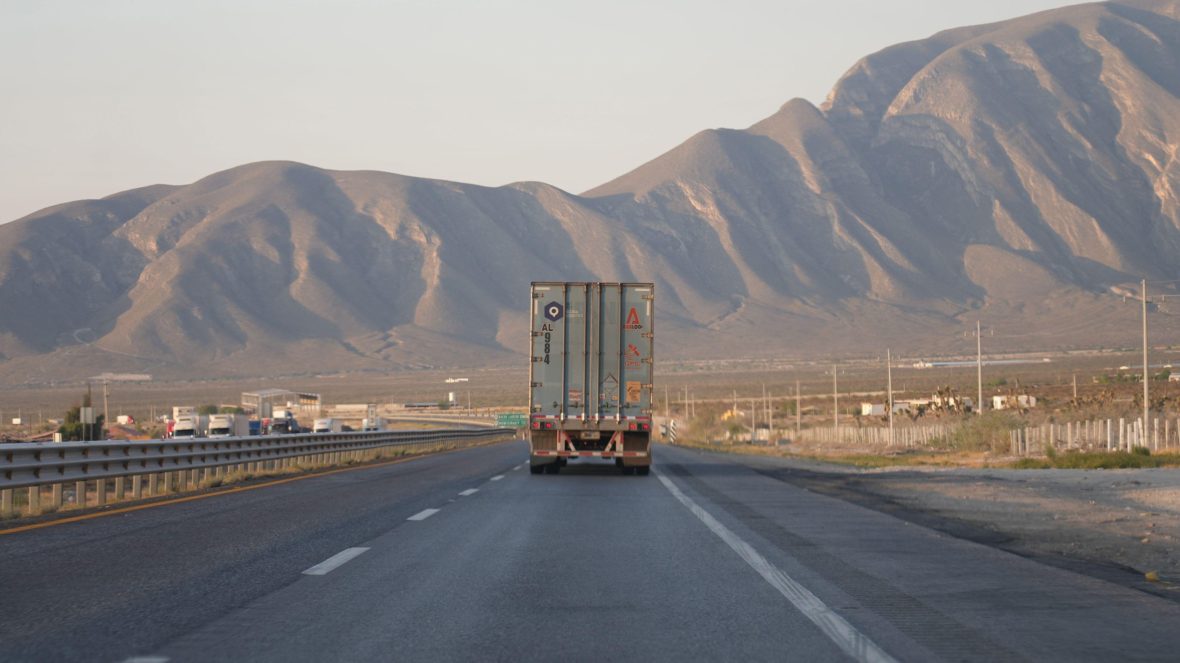 Liszt Hyde González, "Liszy", en carretera por México.