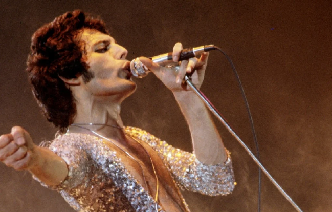 Freddie Mercury. Efemérides 24 de noviembre.