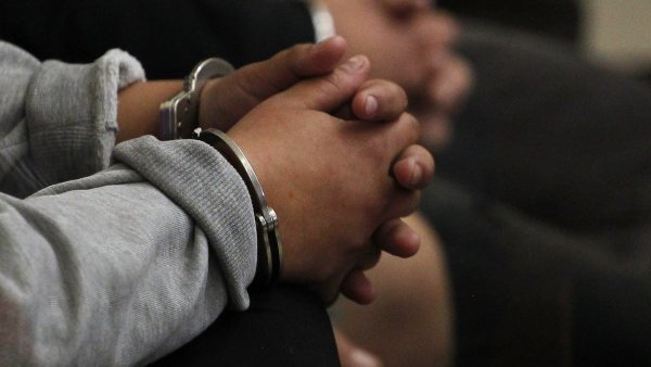 Rechazan internación provisoria de adolescente que mató a primo